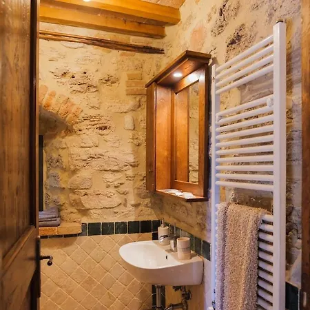 Вилла Torre Panoramica & Jacuzzi Nel Cuore Del