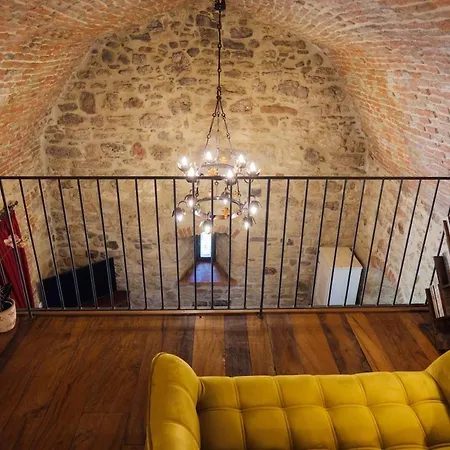 Torre Panoramica & Jacuzzi Nel Cuore Del Villa Todi